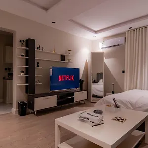 تحقق من التوفر