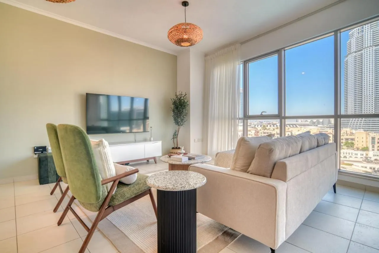 Burj Residence 7, Downtown Dubai - Mint Stay Apartment