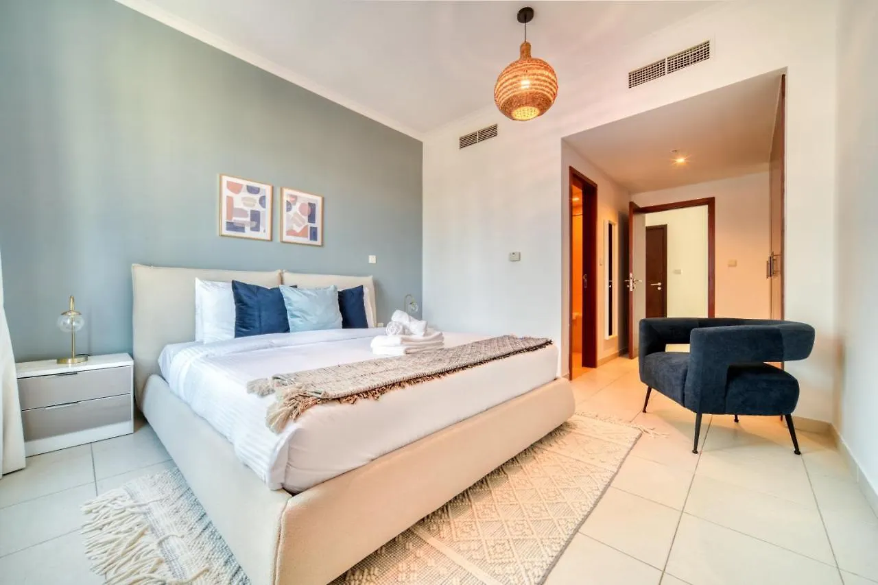 Apartment Burj Residence 7, Downtown Dubai - Mint Stay United Arab Emirates